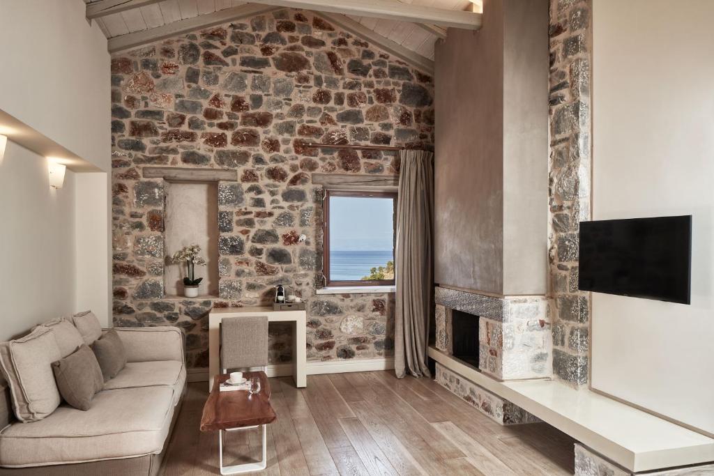 Hotel 100 Rizes Luxury Seaside Resort, Griechenland, Gythio. Großes 1